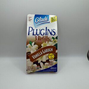 Vintage NOS Glade Air Freshener Plug In 3 Refills Vanilla Garden Scent 